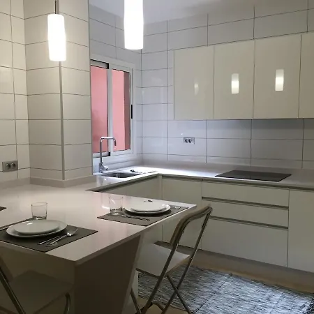 Waksman Apartment